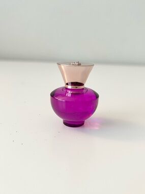 🌸VERSACE Dylan Purple EDP Deluxe Mini 5 mL